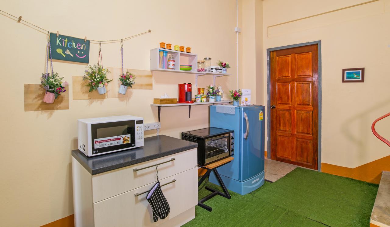Chaofar De Hostel Krabi Bagian luar foto